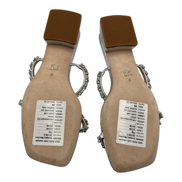 Badgley Mischka Rhinestone Embellished Slip On Low Block Heel Sandals Silver 6 - Picture 9 of 9